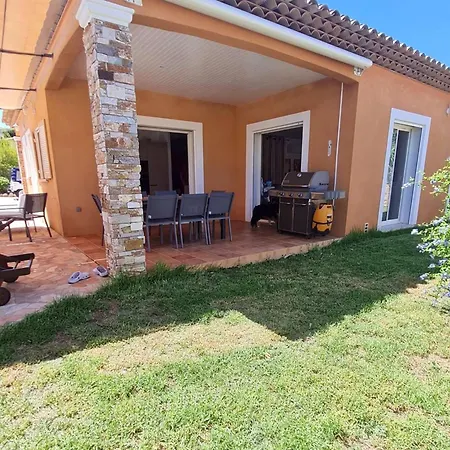 Vakantiehuis Superbe T5 Climatisee Avec Piscine Privative Et Garage A